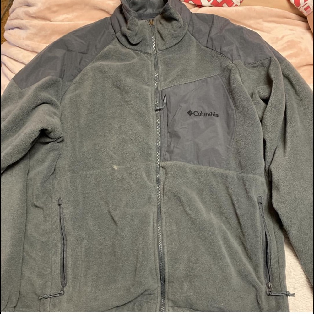 Columbia zip up jacket